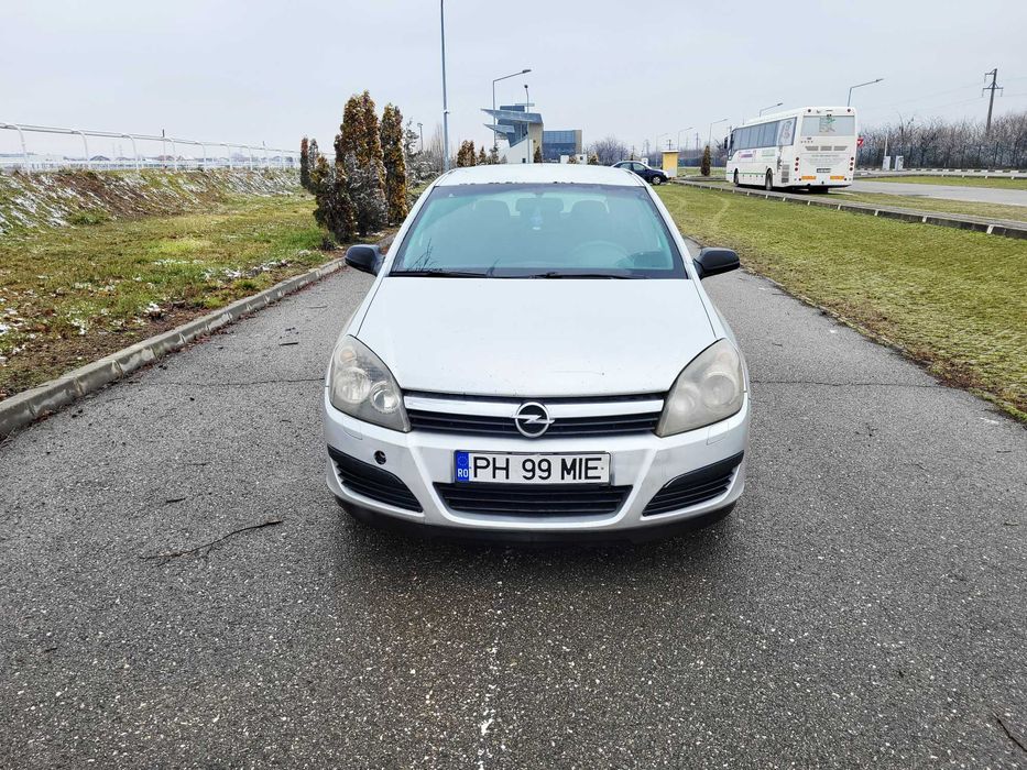 *URGENT*Opel Astra H*an 2005*1686 cmc Diesel*80 Cp*Euro 4*