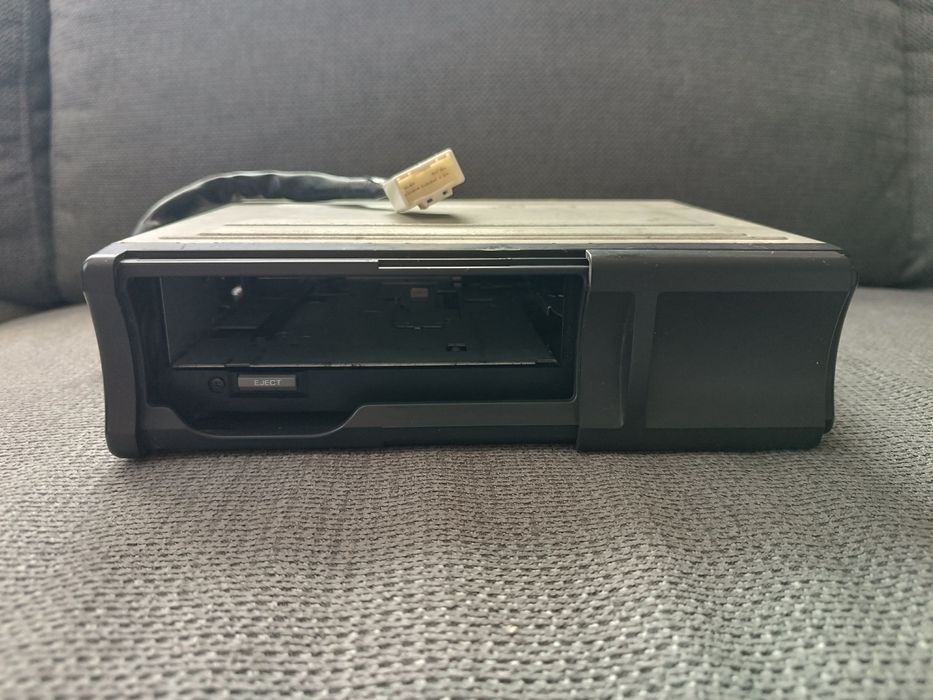 CD чейнджър за Nissan Primera P11-144/P12