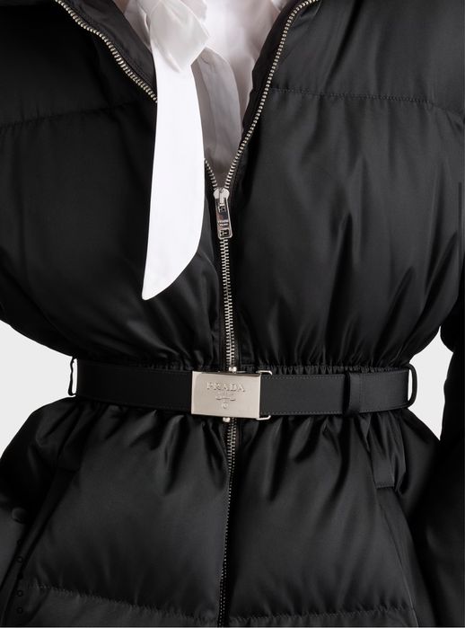 Распродажа! Пуховик куртка Prada