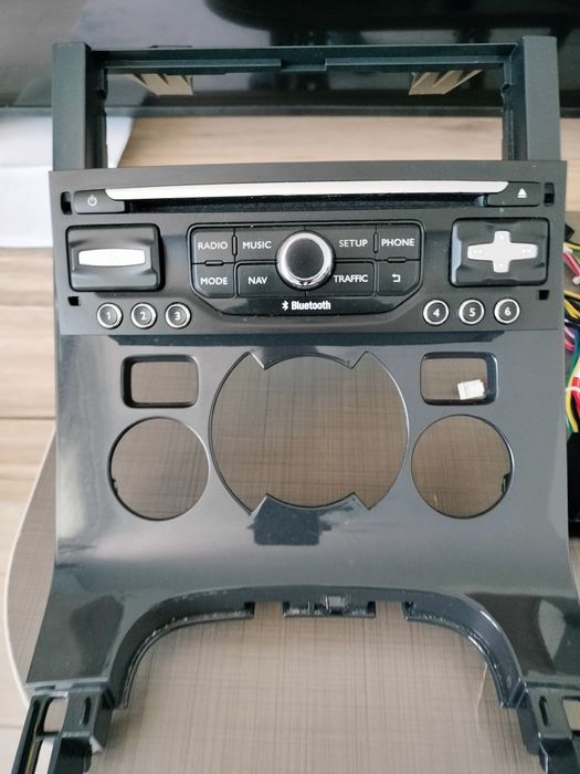 Unitate media Peugeot 3008/2009-2015,diverse cablaje.