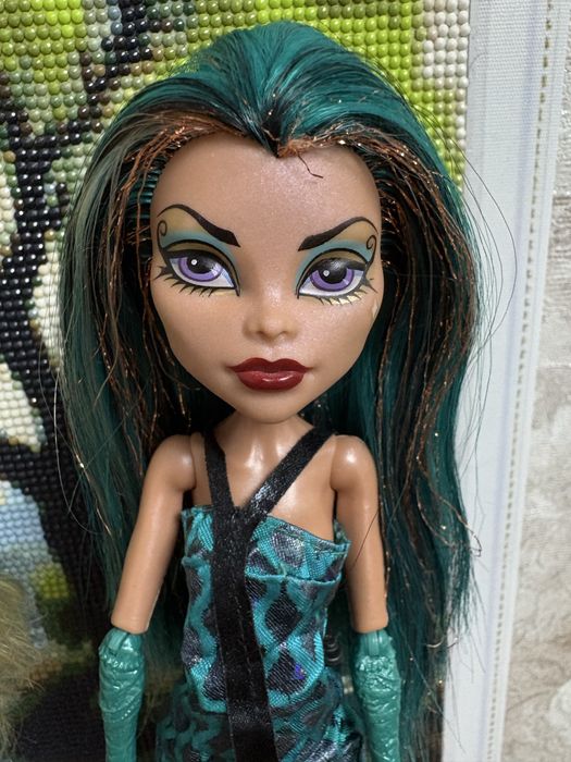 Продам куклы Monster High
