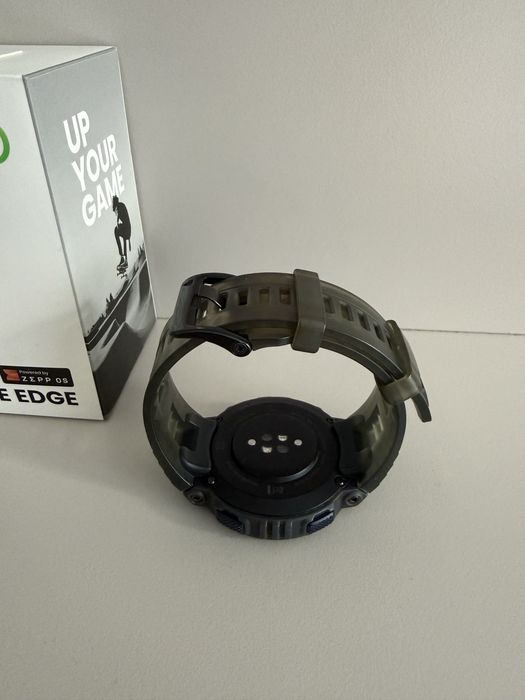 Amazfit Active Edge – Midnight Pulse