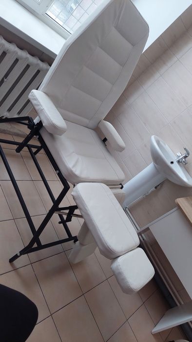 Кресло педикюрное