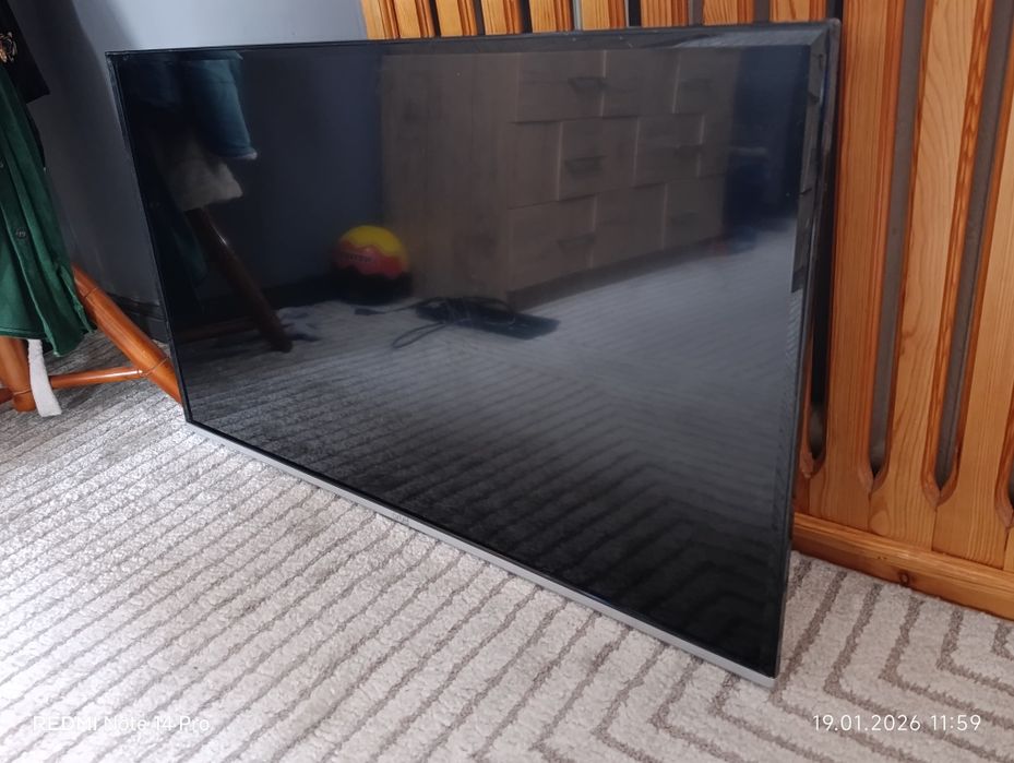 Телевизор Артель/42