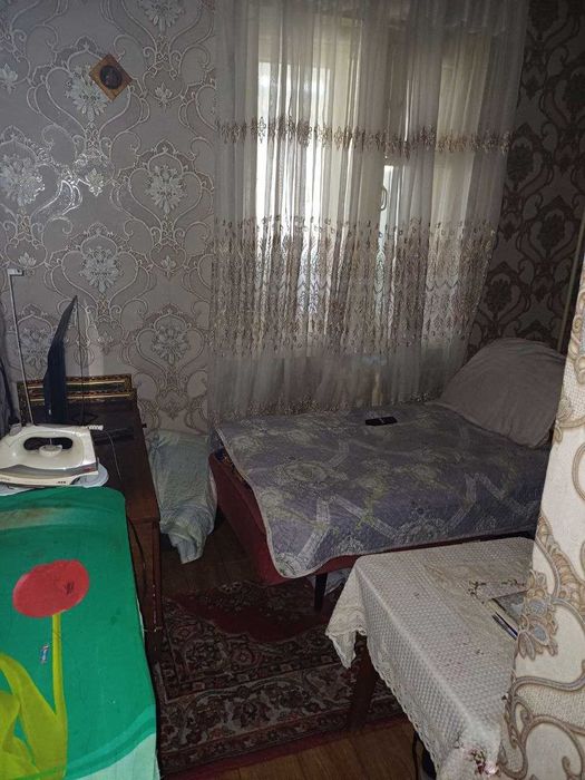 Продаётся квартира. 2-х комнатная переделанная на 3-х комнатную. 2/1/3