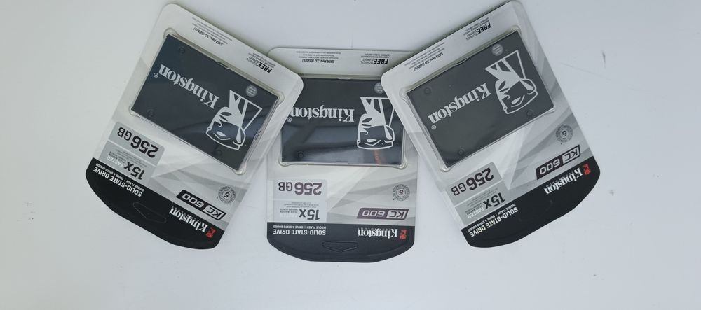 SSD  диск 256 Gb