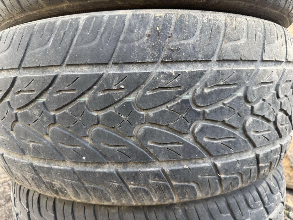 Шина на внедорожник летний