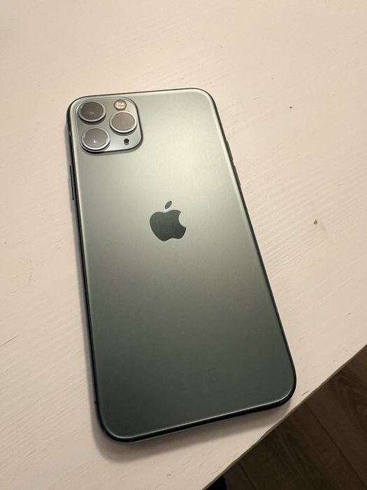 iPhone 11 Pro 64 Gb - 87% baterie