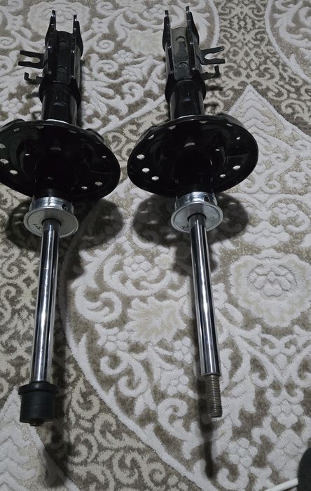 Амартизатор Кобальт передние