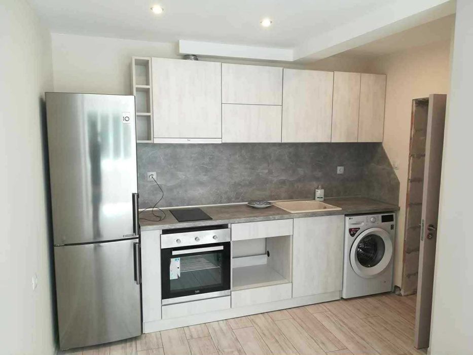 Продава се Двустаен апартамент в Попово - 54 кв.м за 1241 €/кв.м - Снимка #6