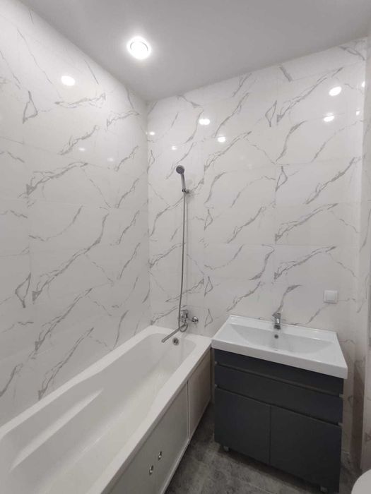 2 ком кв в тихом районе городе, за Перинатальным центром.