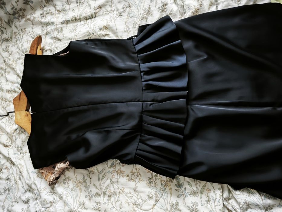 Продам красивые платья