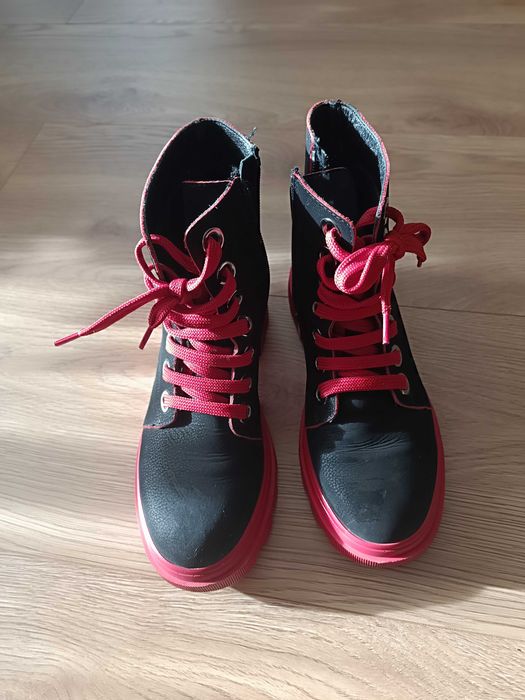 Боти набук естествен