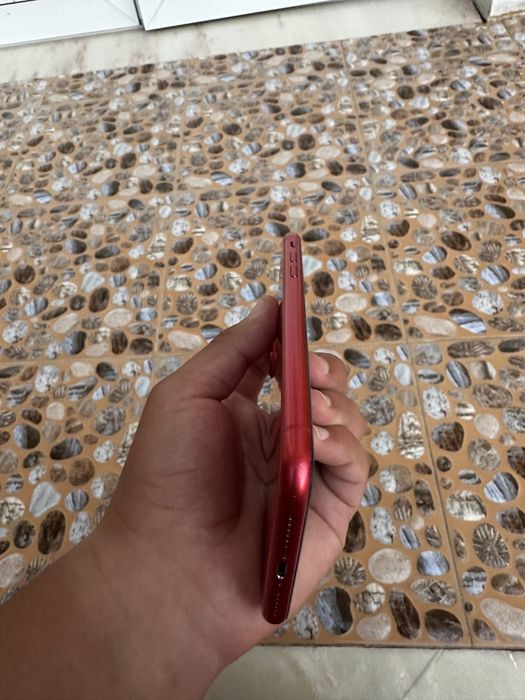 Iphone 11 64gb sotiladi