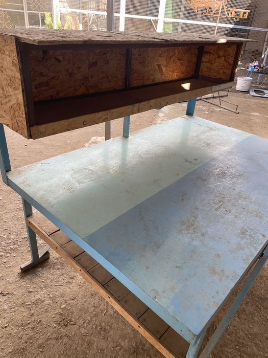 Стол для мастерской