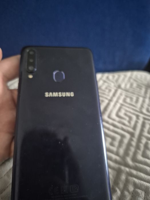 Продам Samsung A20s