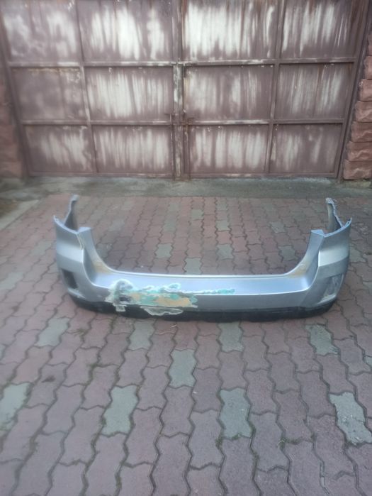 Бампер задний на Субару аутбак