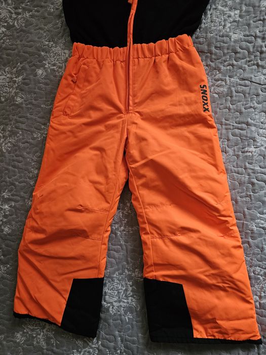 Salopeta/ pantaloni ski/ zapada marimea 104 (3-4 ani)