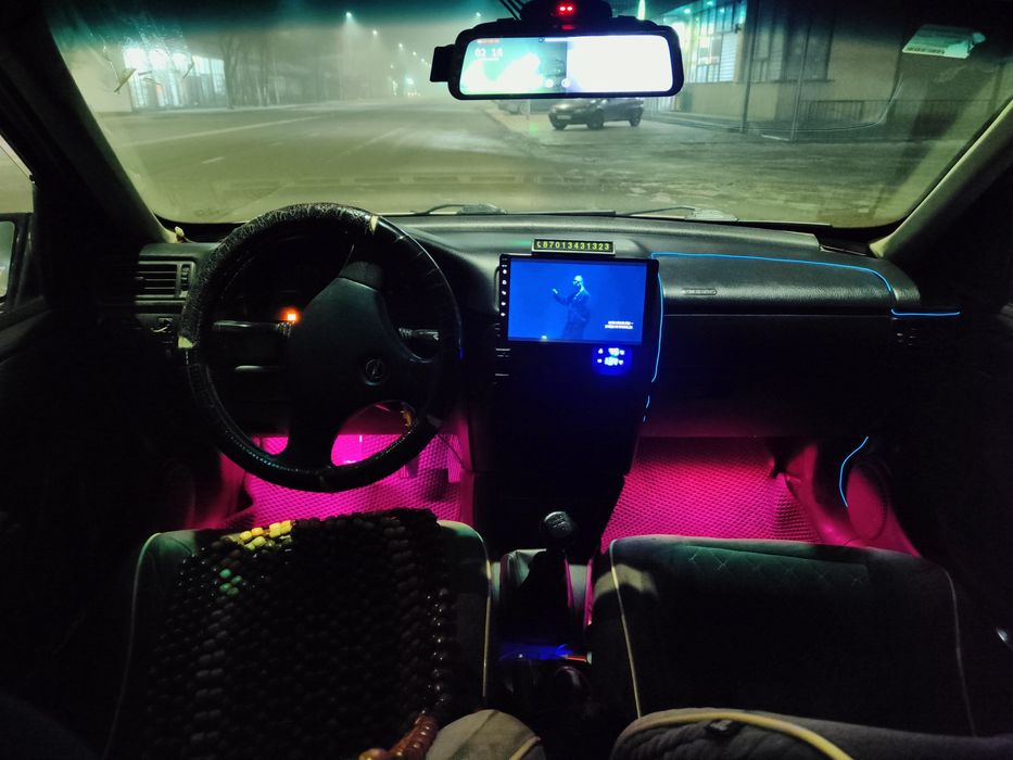 Опель вектра 1.8