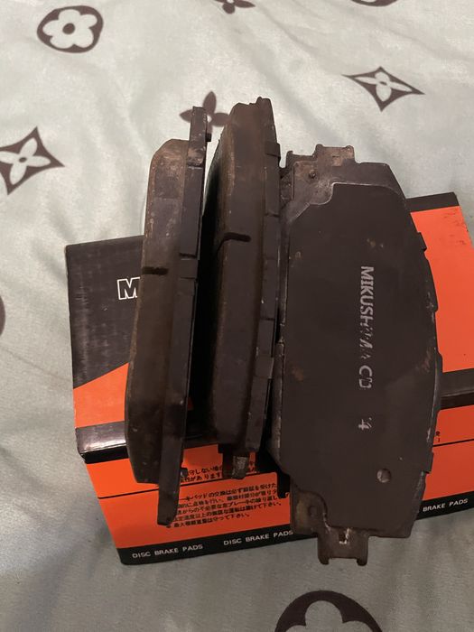 Тойота corolla 150 суппорт, колодка