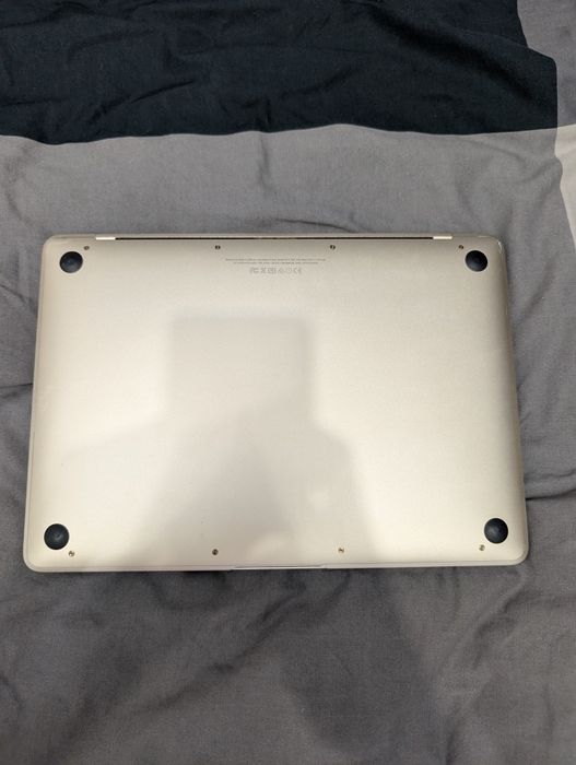 Macbook 12 2015 года