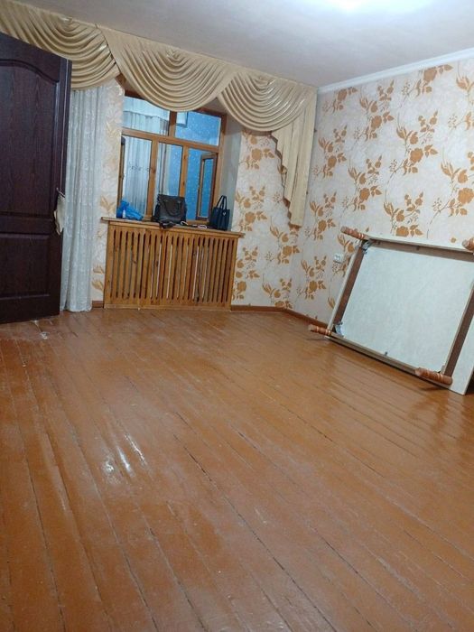 Продаётся Авиагородок 2/1/5 без ремонта без мебелья локации топ !!!