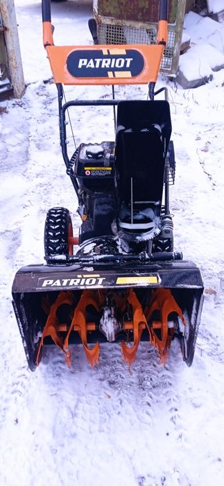 Снегоуборочная машина