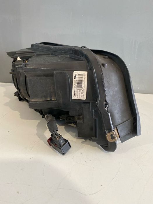 Far Stanga Xenon Lupa Adaptiv Volvo XC90 2007-2010 31217047