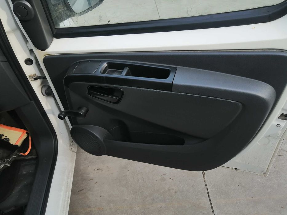 Dezmembram Citroen Nemo