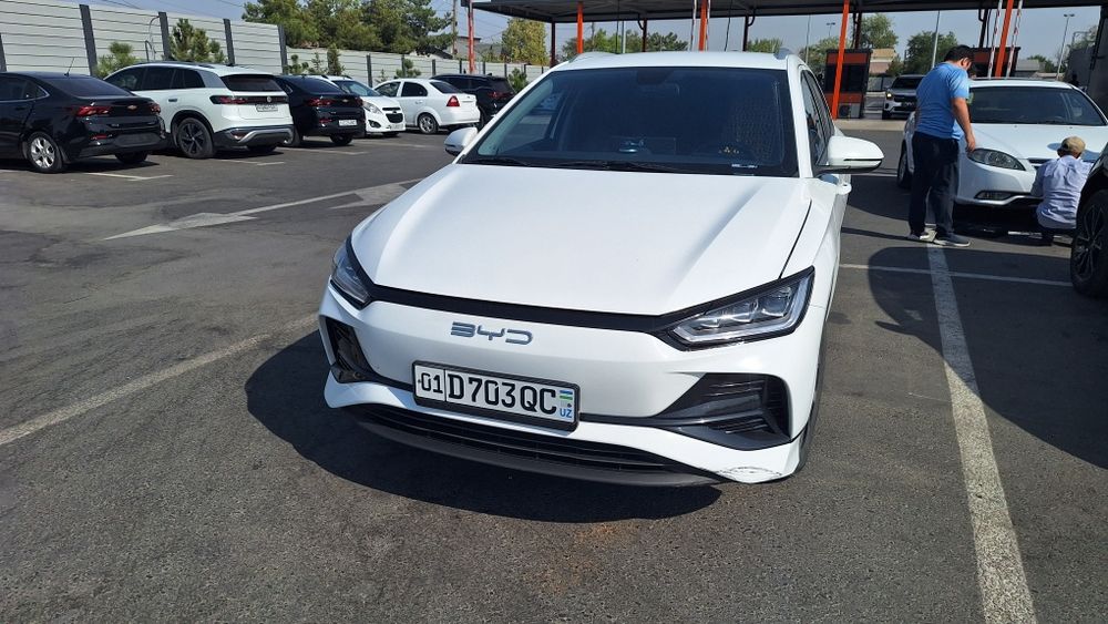 Сотилади ёки аренда byd e2