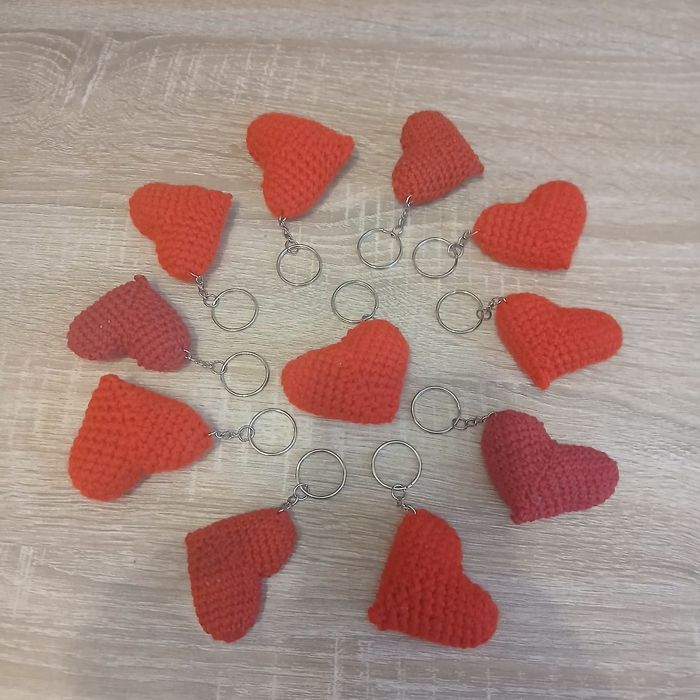 Brelocuri martisoare crosetate