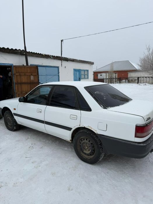 Продам мазда легенда