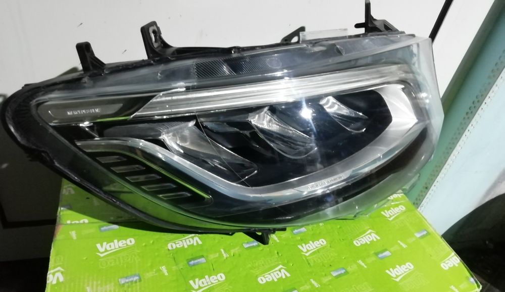 Фар Фарове за Mercedes Sprinter W910 / Мерцедес Спринтер A910 Full LED