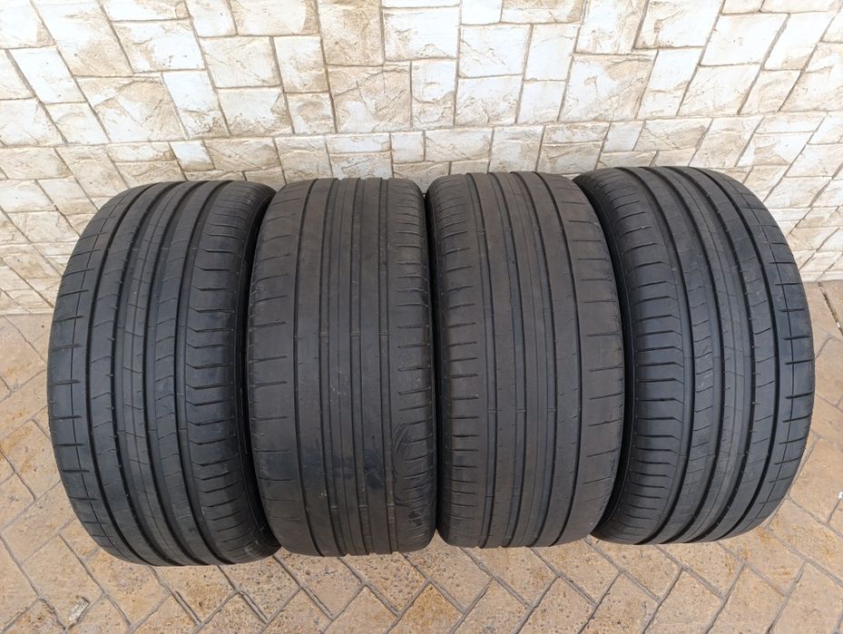 Летни гуми Pirelli 285/40/21 Pzero dot 4224