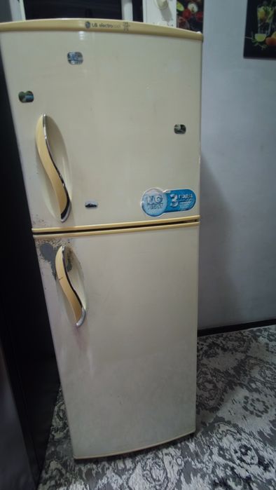Холодильник LG (б/у)