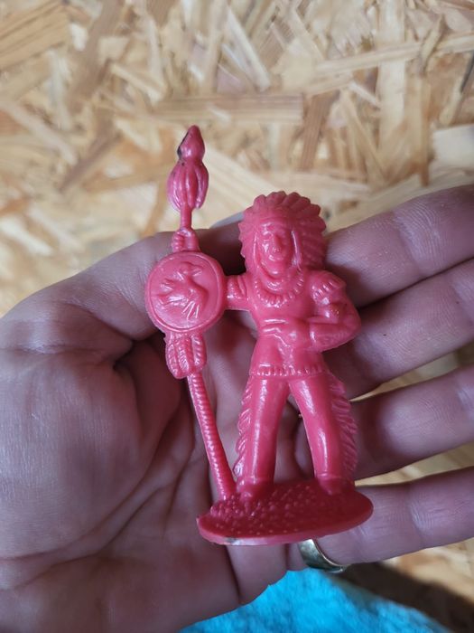 Детски фигурки от 80те войници коли и индианци