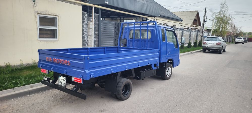 Kia Bongo продам