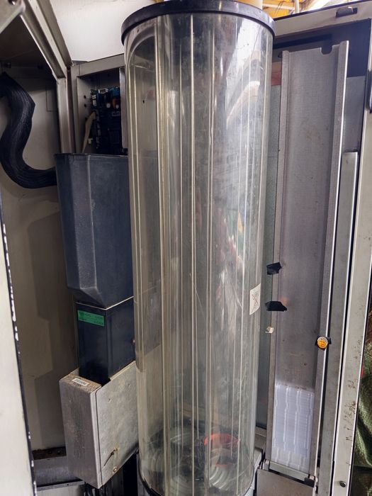 Продавам вендинг автомат Бианчи Сирио за части !!
Марс560 и NRI G26
2б