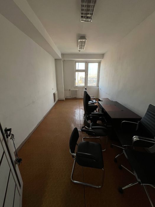 Аренда под офис 18м2 С Мебелью! Алайский 1 линия! 1 минут метро!!