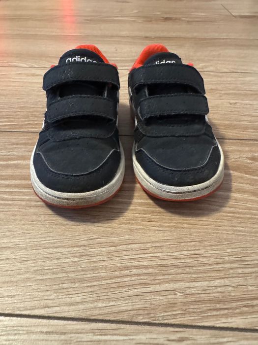Adidas marimea 24