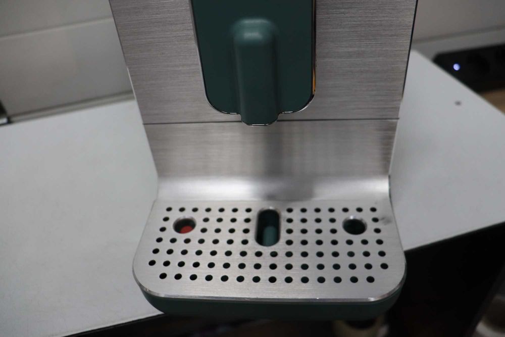 Smeg BCC01EGMEU Кафемашина за еспресо, зелено-матово