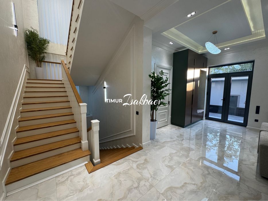 Продам Новый ЕвроДом Военный Госпиталь 2,6 сотки