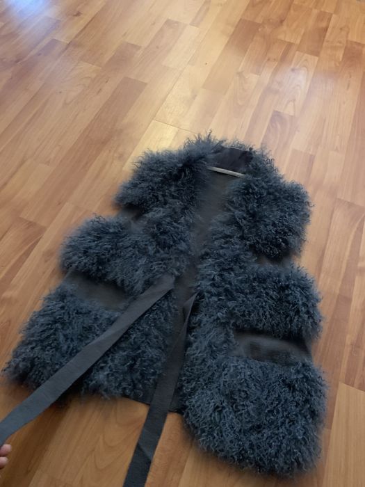 Vesta din blana naturala de miel si lana