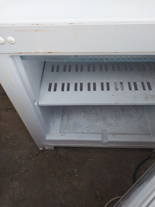 Срочно продам холодильник