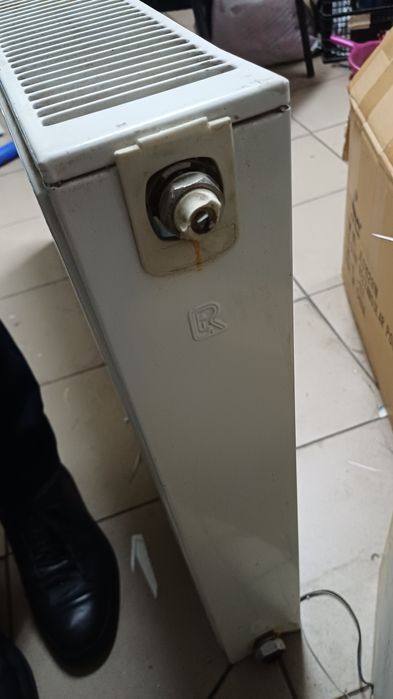 Calorifer Romstal din oțel 1000 x 600 mm – stare bună, puțin folosit