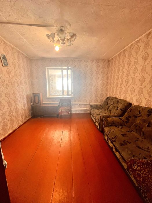 продаеться дом правый берег