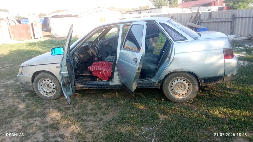 Автомашина  2110