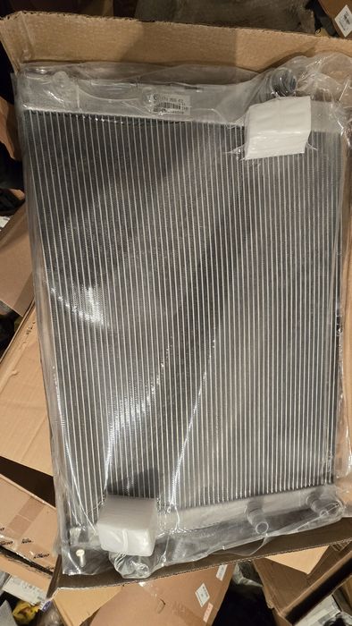 Основной радиатор на bmw e71,bmw X6