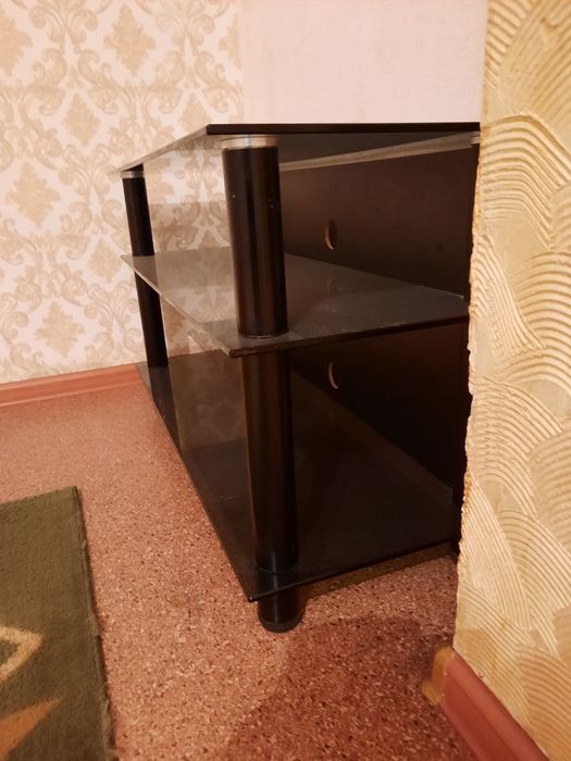 Подставка под телевизор