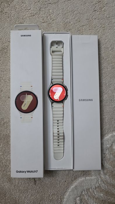 Samsung Galaxy watch 7 40mm, смарт часы